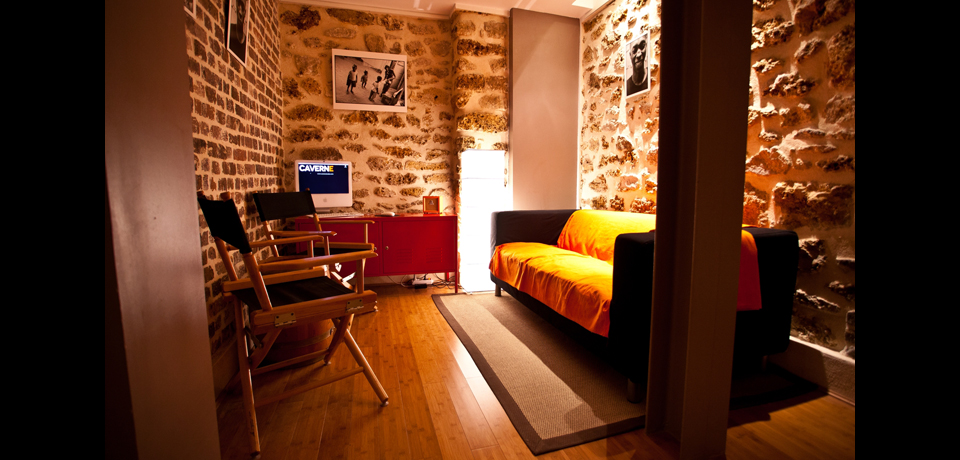 CAVERNE STUDIO - LIVING-ROOM