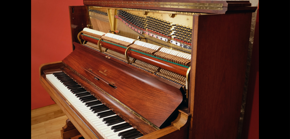 CAVERNE STUDIO - STEINWAY UPRIGHT PIANO MODEL K 1911